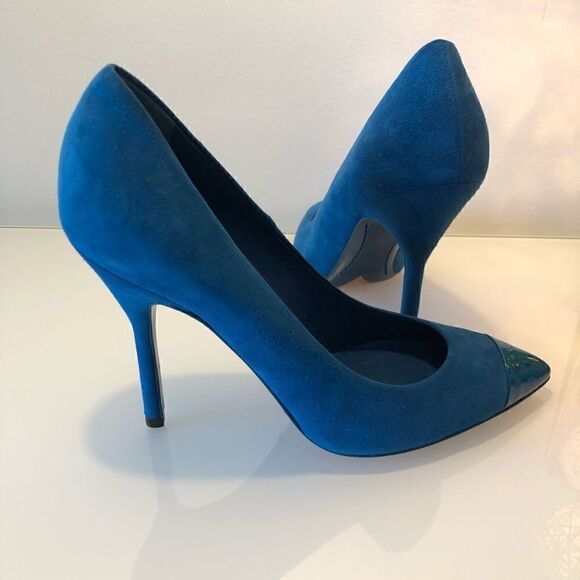 Yves Saint Laurent Heels  - Picture 4 of 8